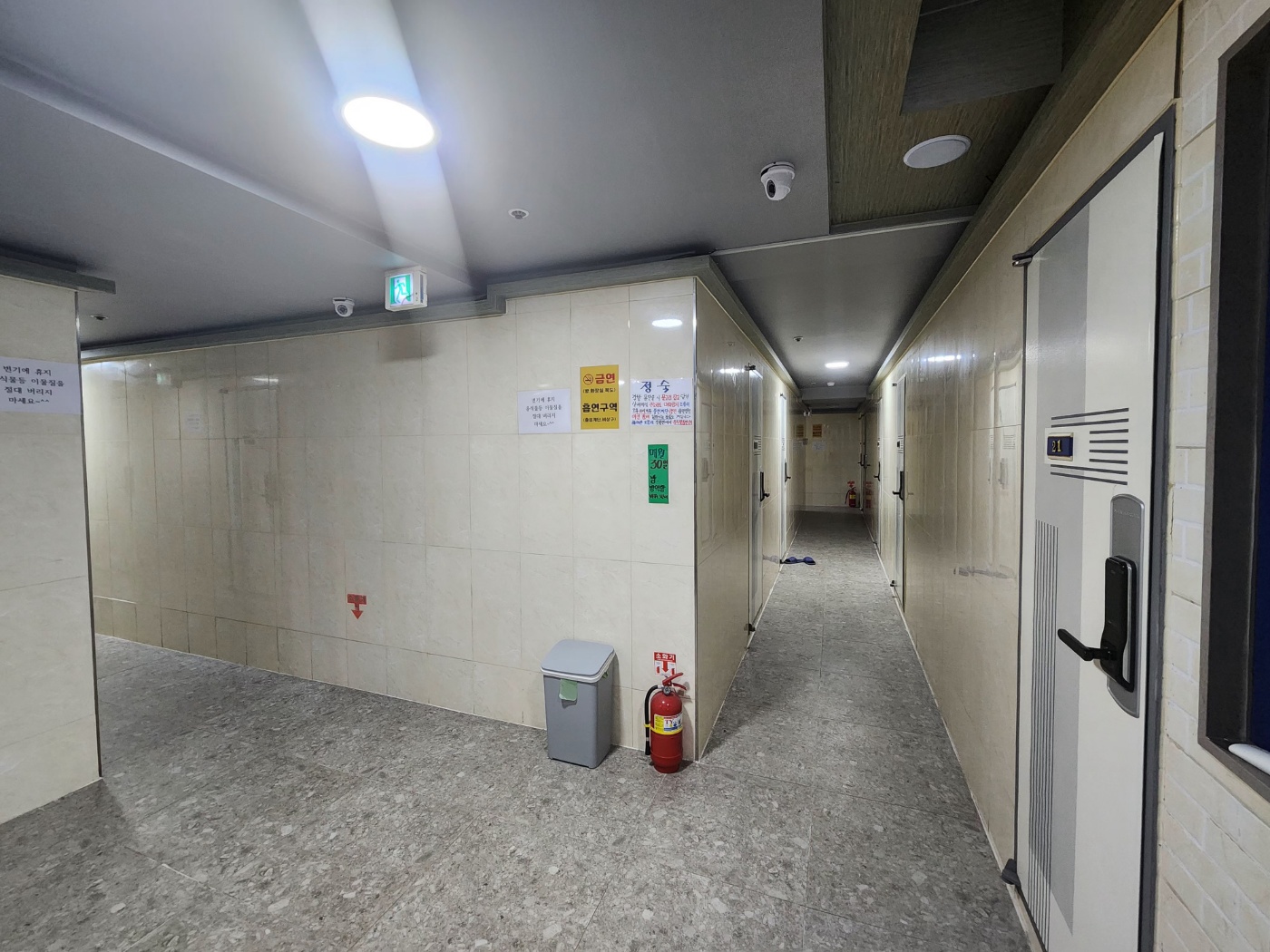 2000769928_0PaXOxiG_3ee1f0daf9439528acc268248bcd656cdb14c3eb.jpg 이미지크게보기